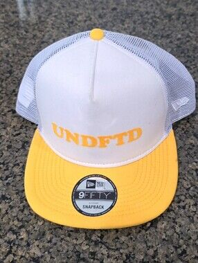 Undefeated x New Era 9FIFTY snapback trucker hat exclusive Limited Edition Rare